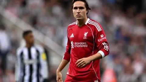 枪手逆袭成功，沙卡梅开二度，阿森纳主场3-0力克森林队破雾前行