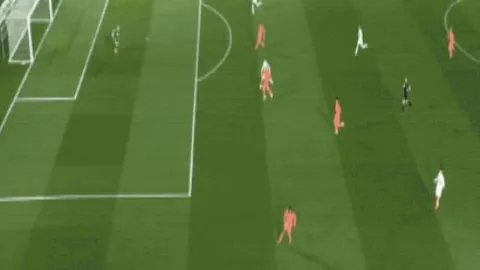 “超500名选手角逐大师赛16强，演绎逆袭传奇新篇章”